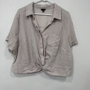 Torrid Striped Button Front Twist‎ Crop Shirt Top Women 1 Plus Size